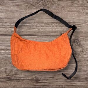 BAGGU Rhubarb Medium Nylon Crescent Bag